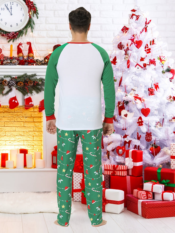 Familjepyjamas | Julpyjamas i Grön med Glad Julgransdesign | Bekväm och Mysig för Familjeminnen 1